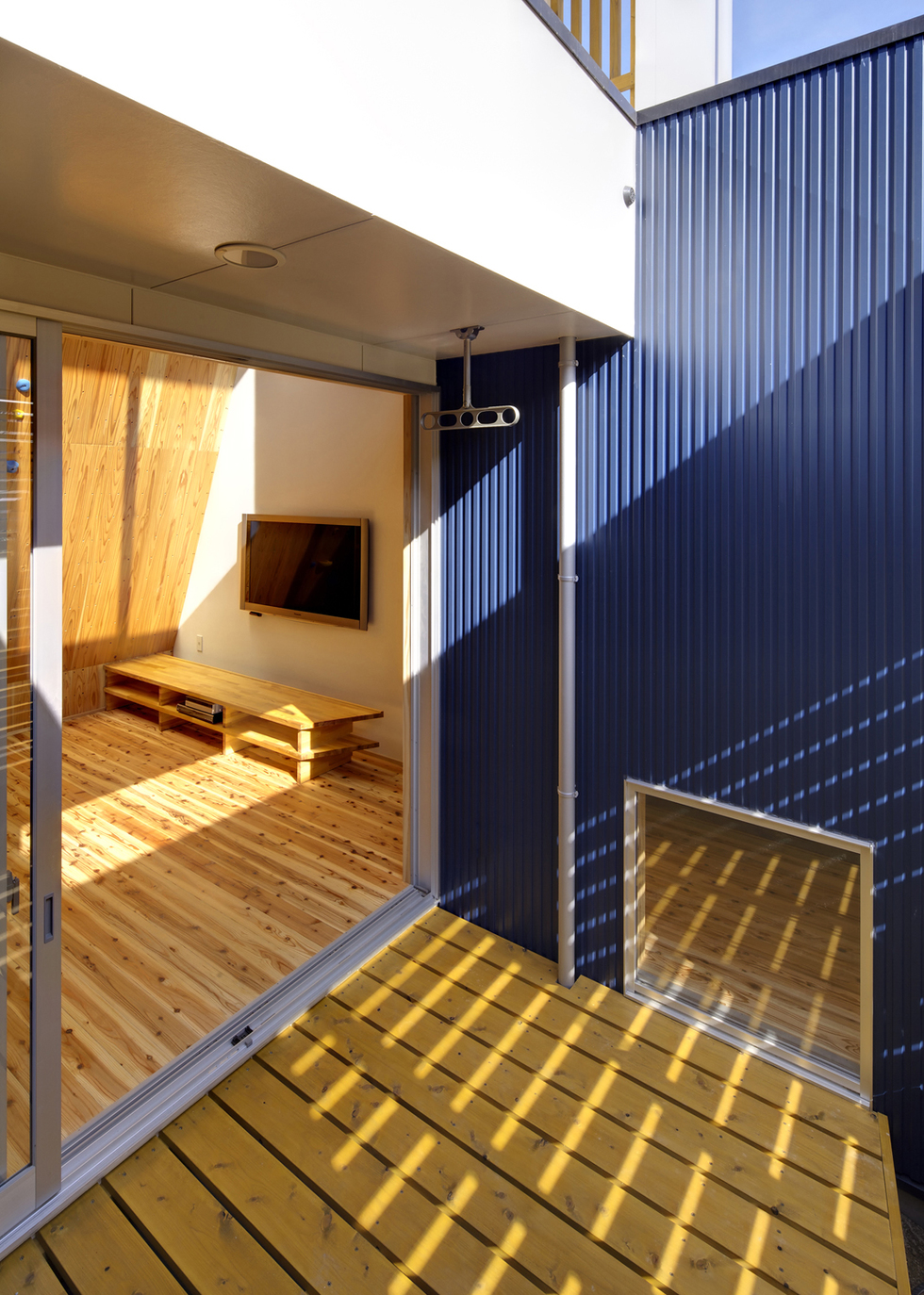 クライミングウォールの家のサムネイル