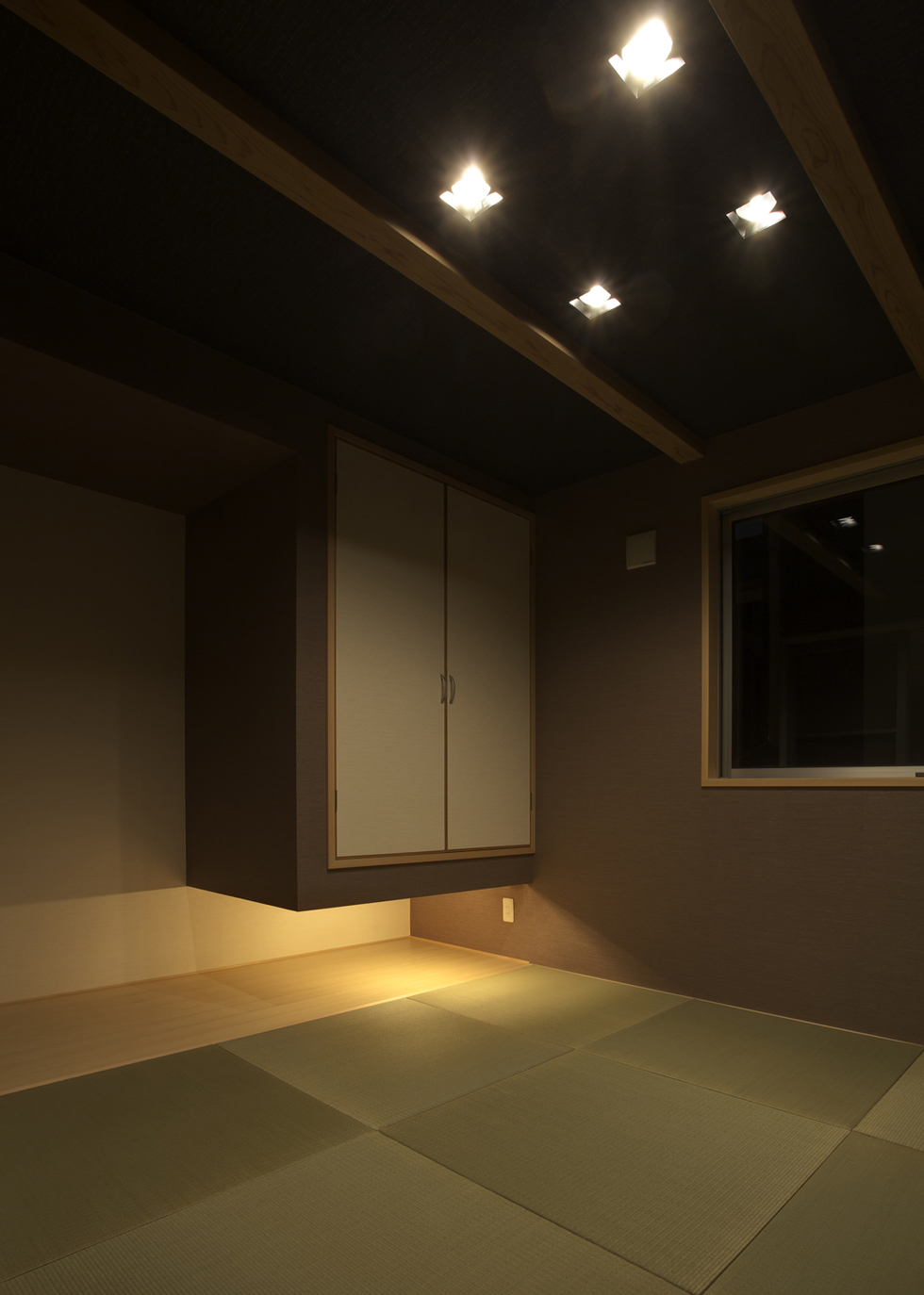 小戸の家のサムネイル