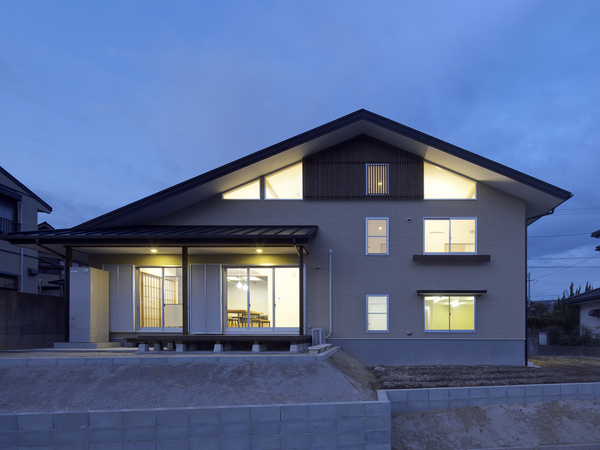 ひかりヶ丘の家