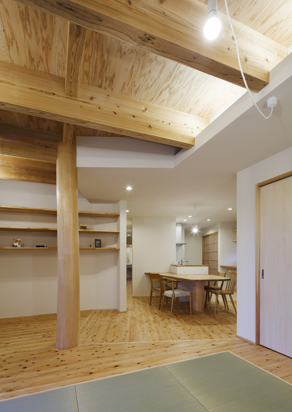 コスモス街道の家のサムネイル