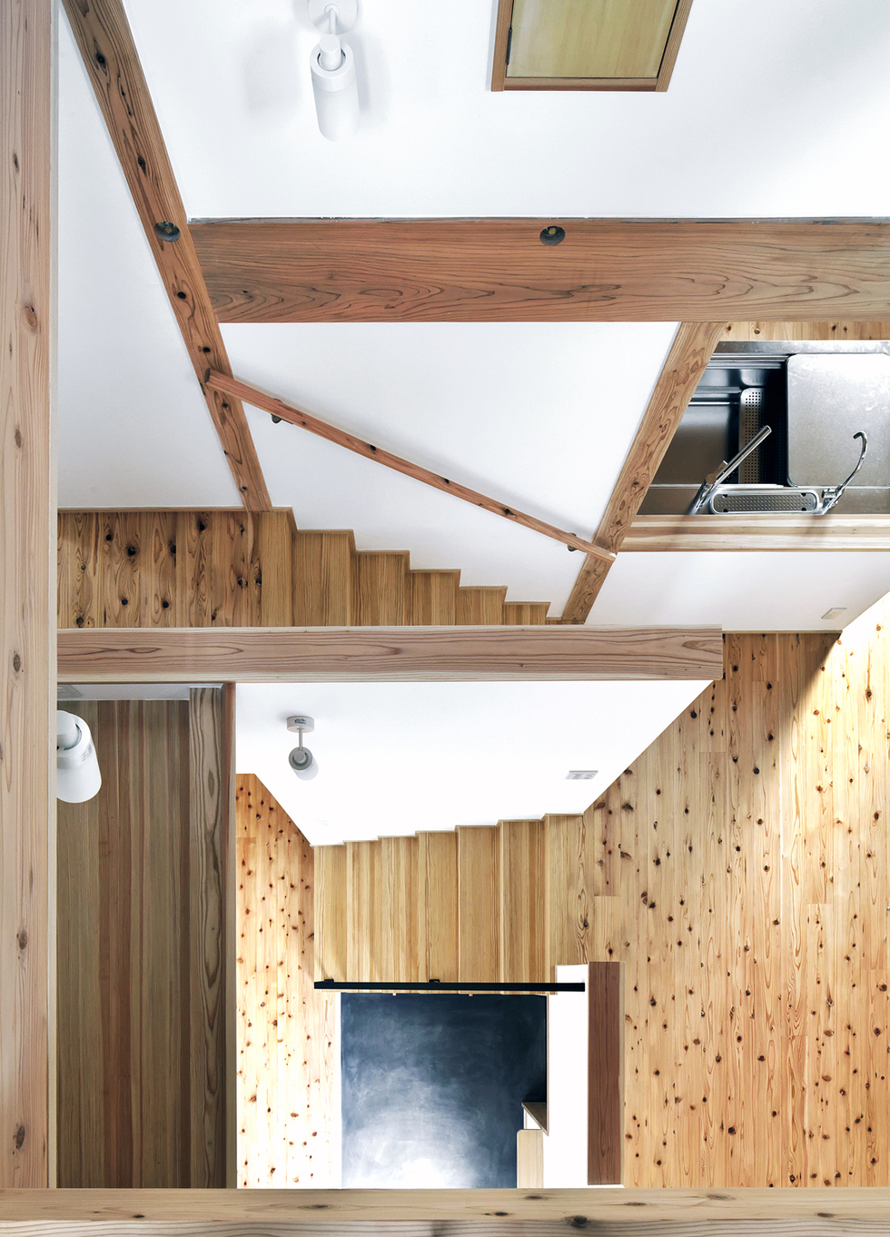 春日の家のサムネイル